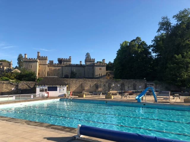 Beaches, Splash Pads and Lidos near Cheltenham