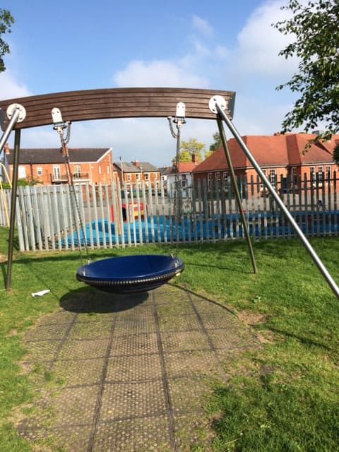 Naunton Park Play Area - image 3